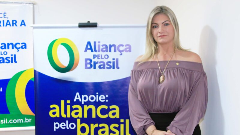 Encontro do Aliança pelo Brasil teve Aline