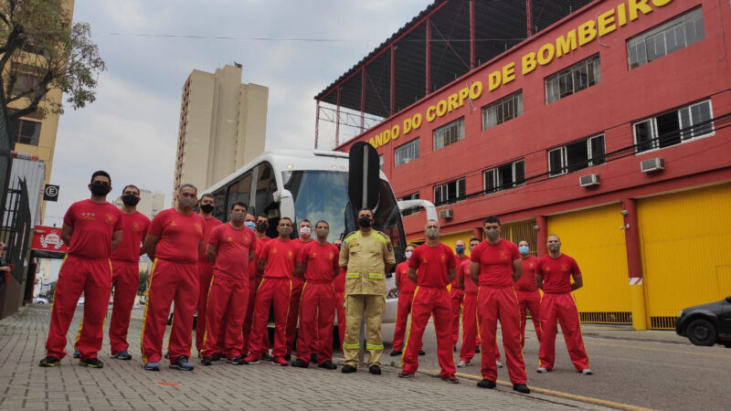 Paraná envia nova equipe de bombeiros para o Pantanal