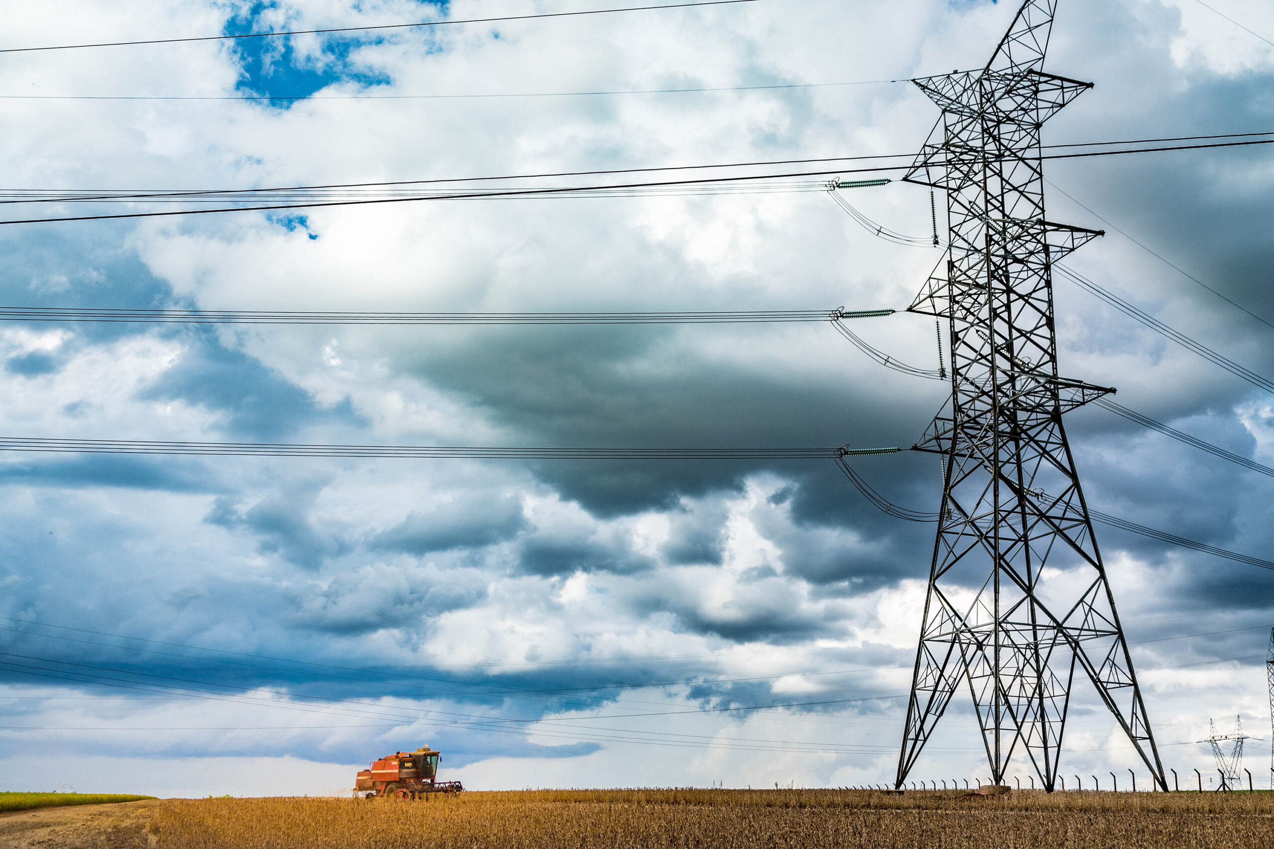 Copel orienta sobre uso seguro da energia na atividade rural