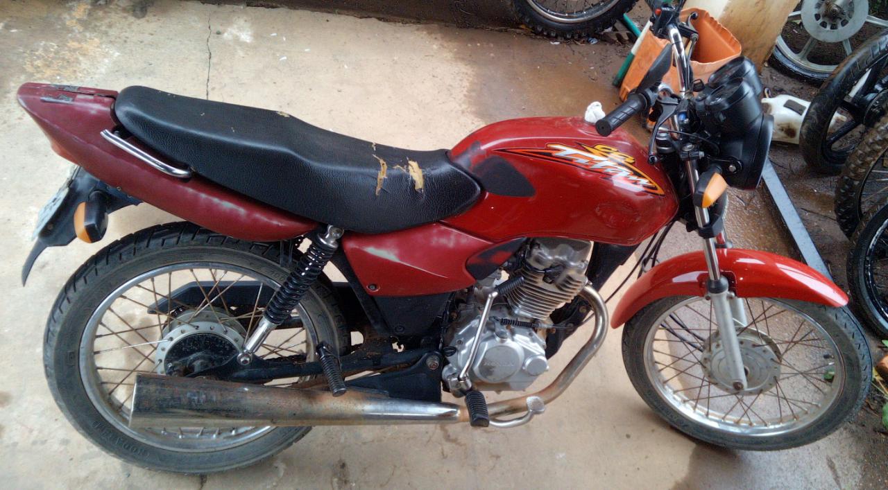 Civil e Militar recuperam moto furtada em Piraí do Sul