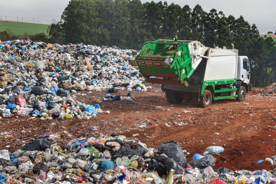 Estado investirá R$ 50 milhões para tratar resíduos sólidos