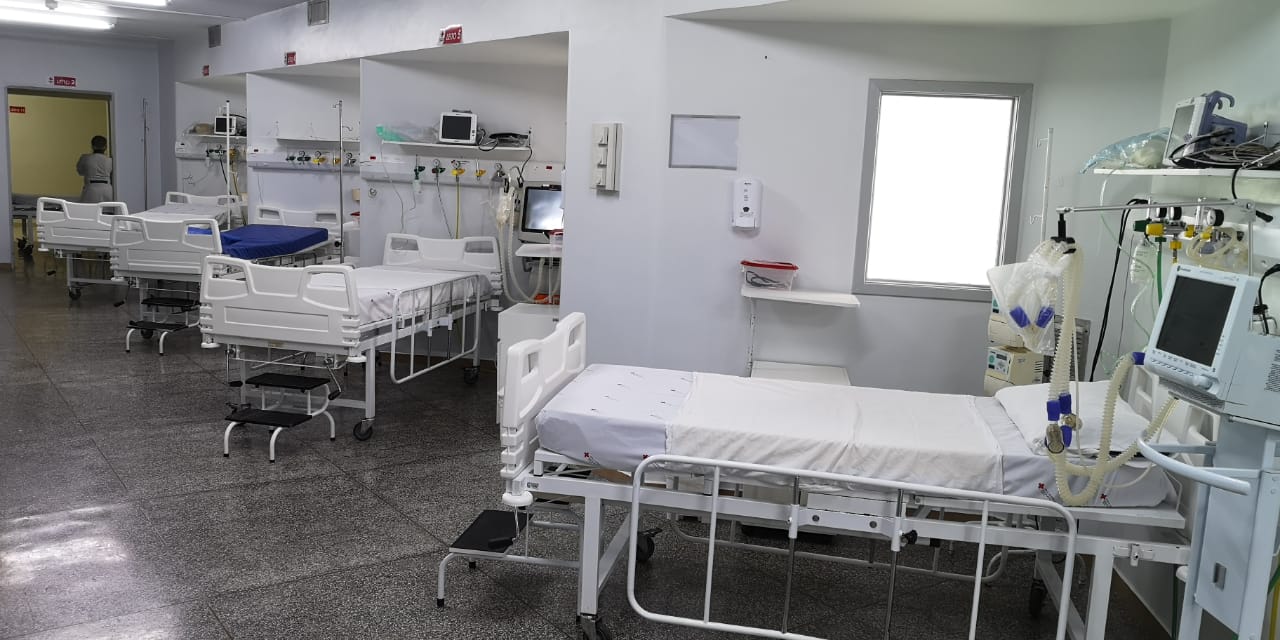 Hospital Cruz Vermelha de Castro atinge 60% de ocupação em leitos de UTI para pacientes com Covid-19