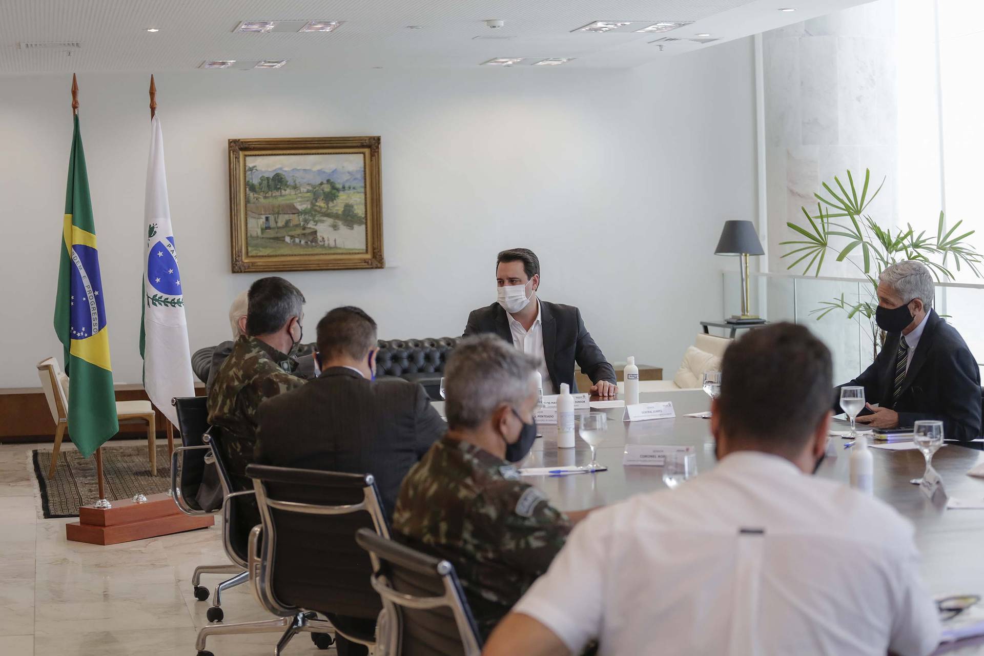 Exército conhece projeto do Paraná para abrigar Escola de Sargentos