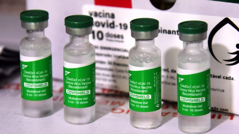 Paraná recebe 102.500 doses da vacina AstraZeneca e já inicia distribuição