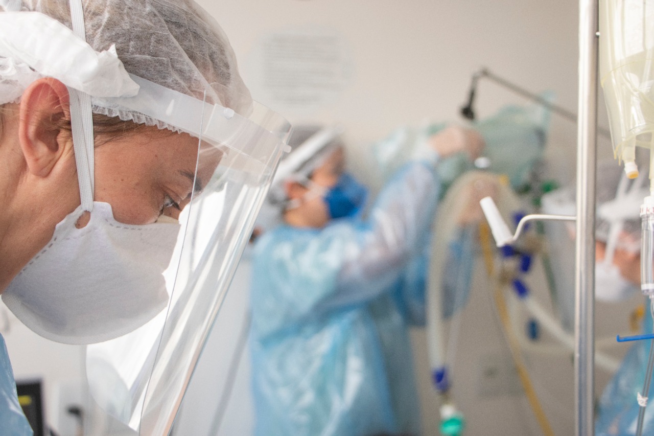 UEPG abre 20 novos leitos de UTI no Hospital Universitário
