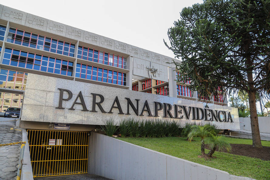 Paranaprevidência conclui 1º curso para conselheiros de administração fiscal