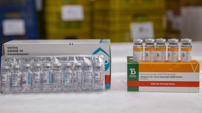 Novo lote com 205.200 vacinas chega nesta quinta-feira ao Paraná