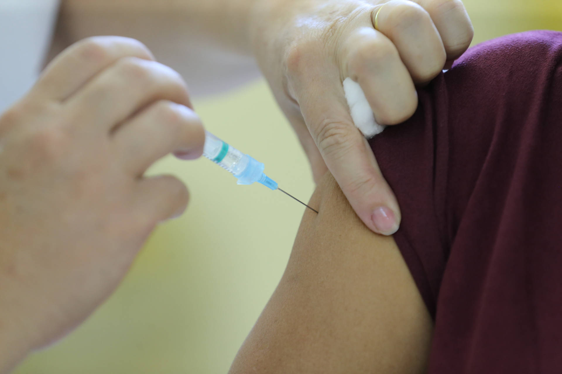 Vacinas da Janssen chegam ao Paraná nesta quinta-feira