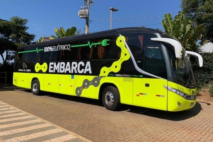Ônibus elétrico faz linha Ponta Grossa a Curitiba