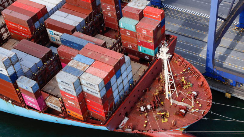 Movimentação geral de cargas cresce 13% em julho nos portos do Paraná