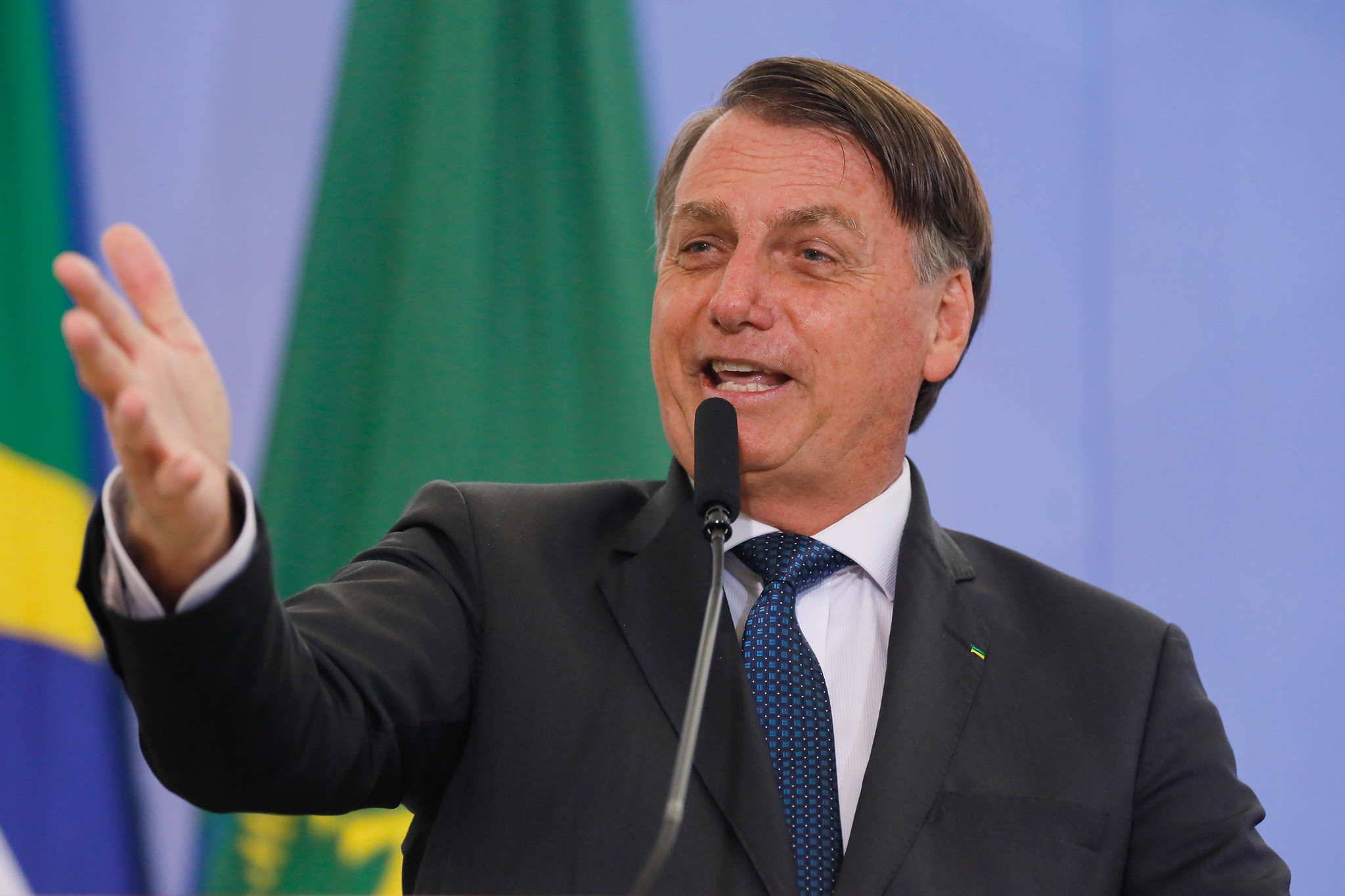 Projeto de lei que concede o Título de Cidadão Honorário do Paraná a Bolsonaro avança na CCJ