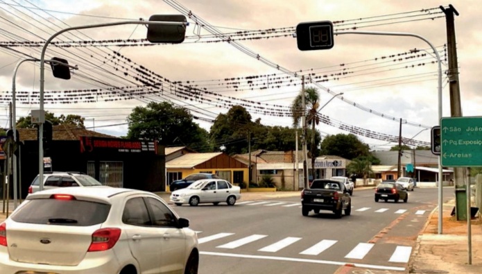 Diretor do Dentrasede diz que semáforo dá mais mobilidade nas vias de Carambeí