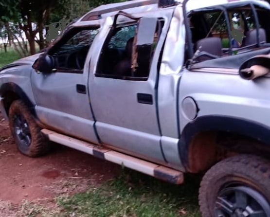 Capotamento deixa cinco pessoas feridas em área rural de Tibagi