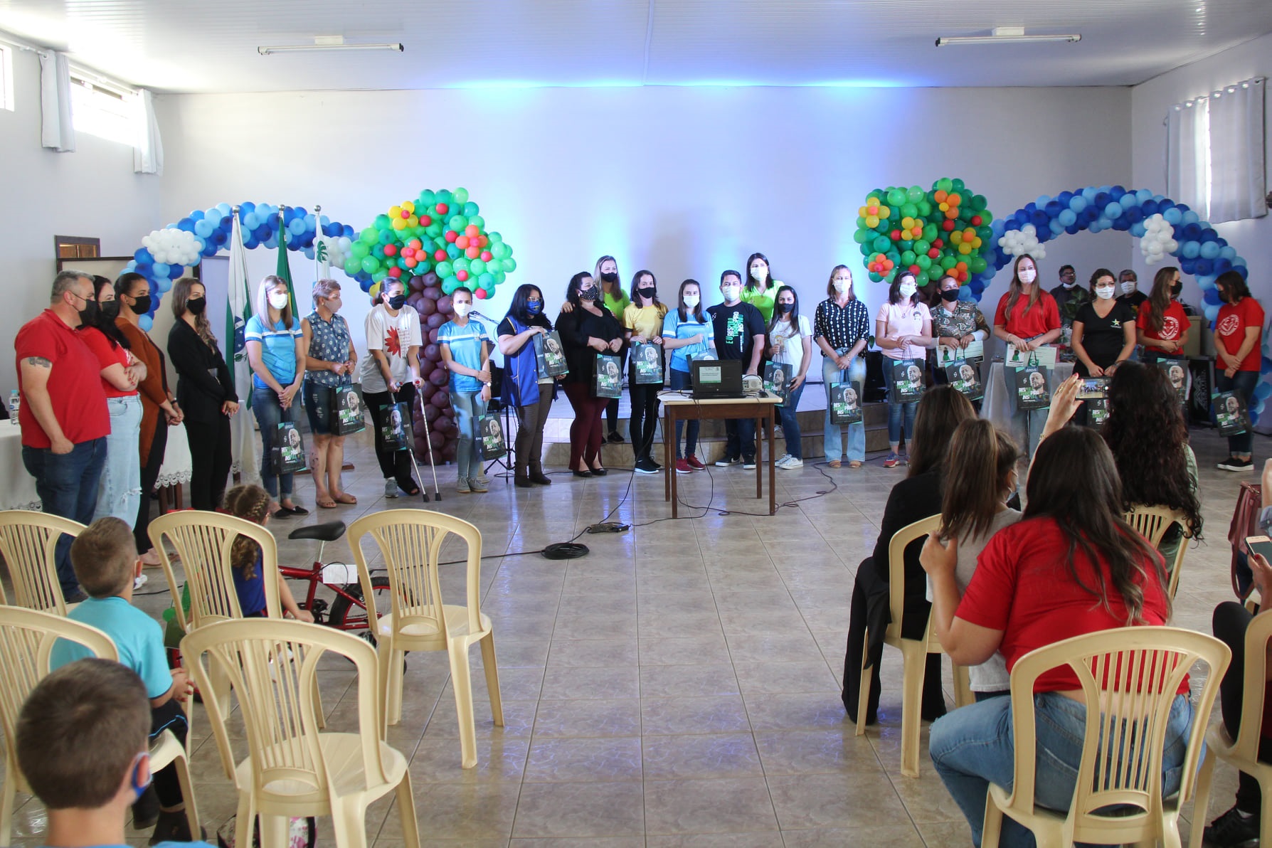 Projeto de educação ambiental premia alunos e professores de Palmeira