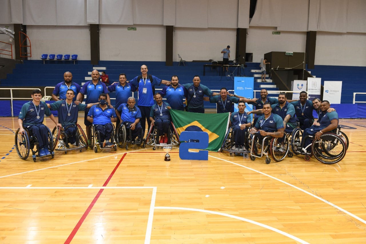 Técnico castrense e da Seleção Brasileira é vice-campeão no Sul Americano de Basquetebol em Cadeira de Rodas