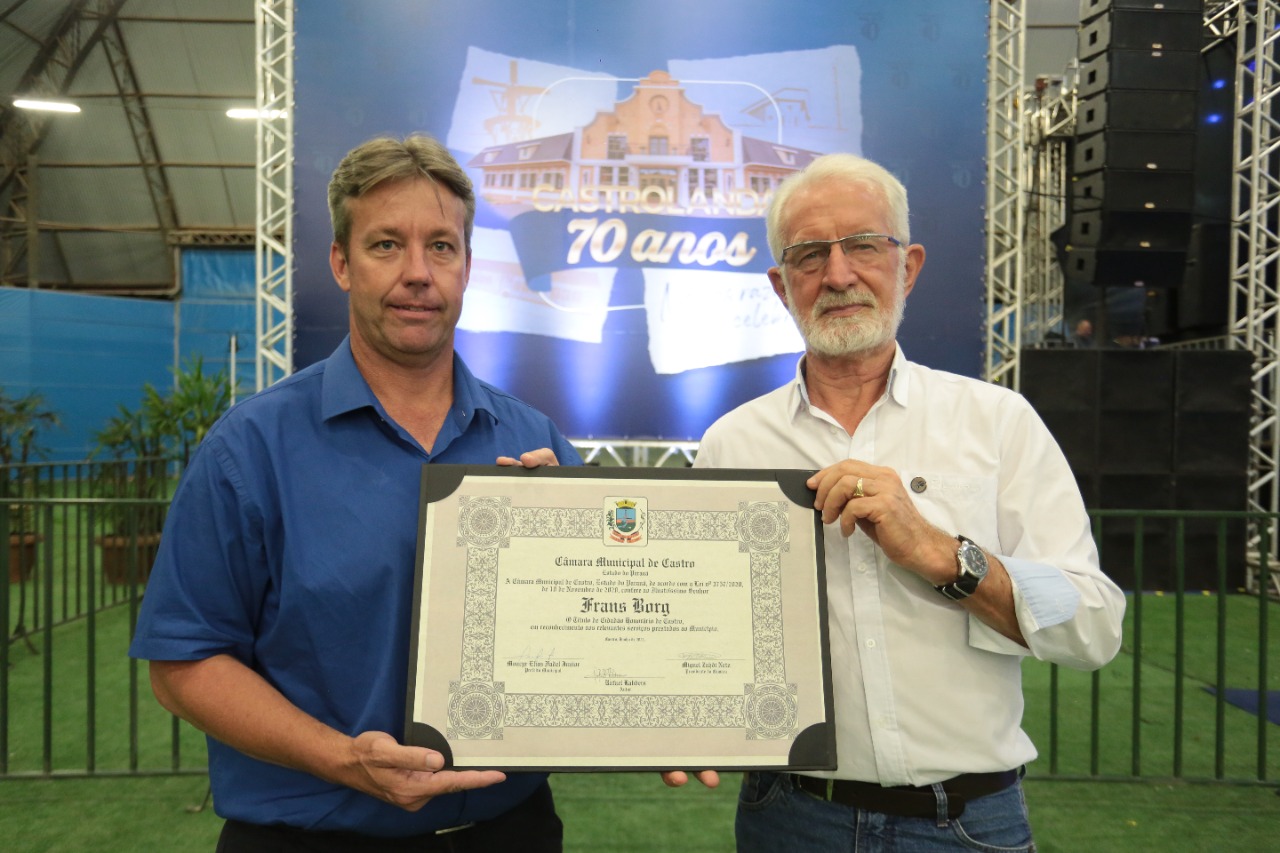 Frans Borg recebe título de cidadão honorário de Castro