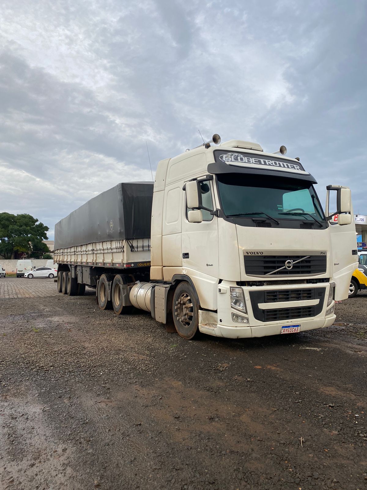 Caminhão furtado em Carambeí é encontrado em Guarapuava