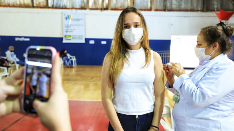 Paraná ultrapassa marca de 20 milhões de vacinas aplicadas contra a Covid-19