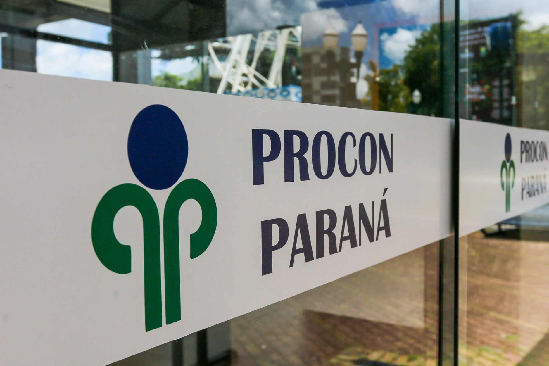 Procon do Paraná oferece cursos gratuitos sobre defesa do consumidor