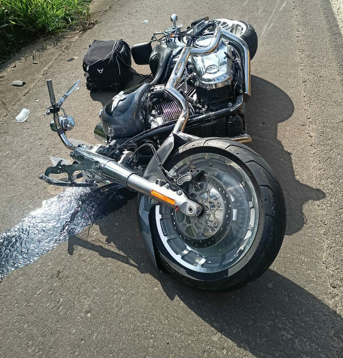 Colisão lateral com articulado mata motociclista na PR-151