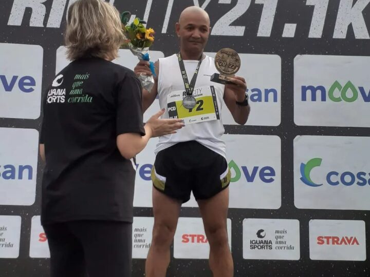 SUPERAÇÃO – Atleta carambeiense vence meia-maratona no Rio de Janeiro