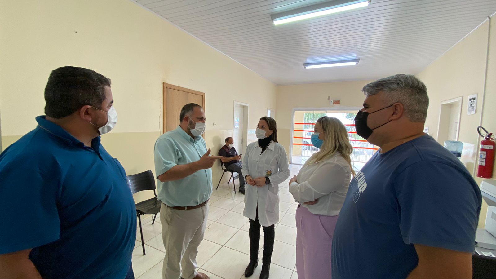 Artagão visita Carambeí e destina R$ 240 mil para a saúde