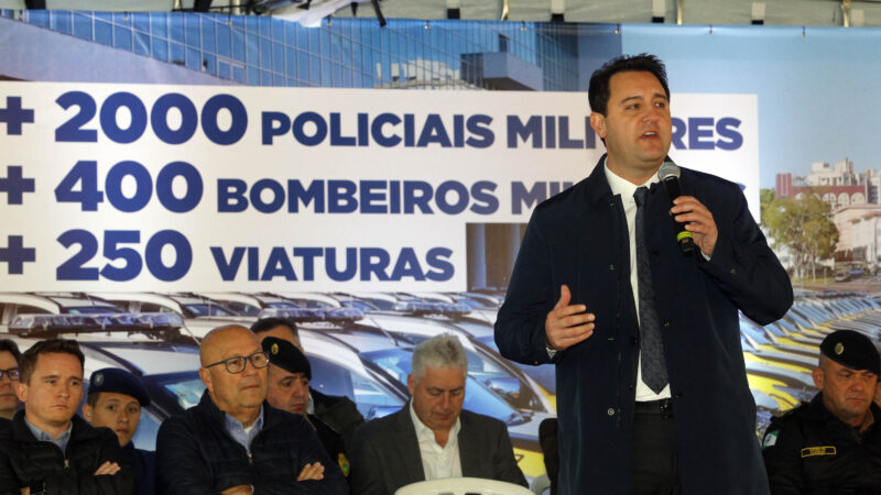 Governador anuncia convocação de 2,4 mil bombeiros e policiais militares e ampliação das vagas