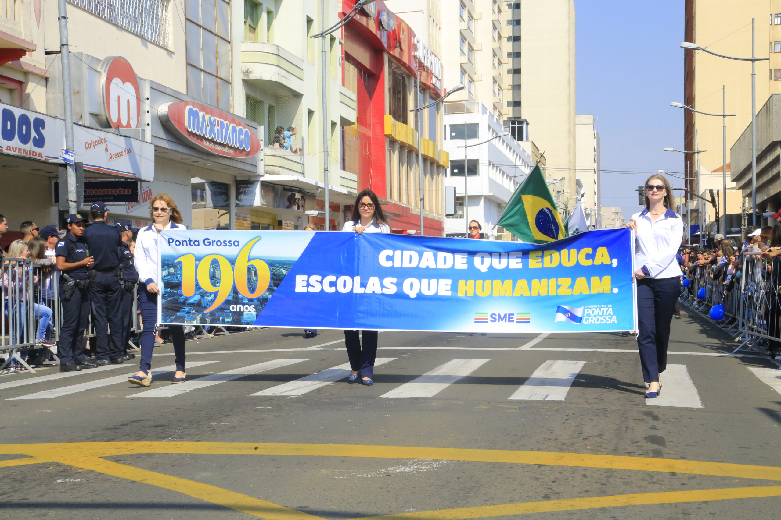 Prefeitura de Ponta Grossa divulga editais para desfiles de 7 e 15 de setembro