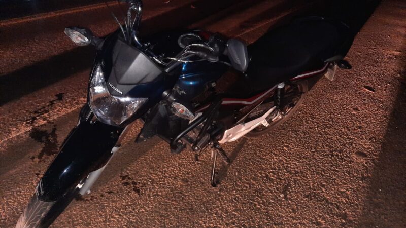 Motociclista e pedestre ficam feridos após acidente na PR-160