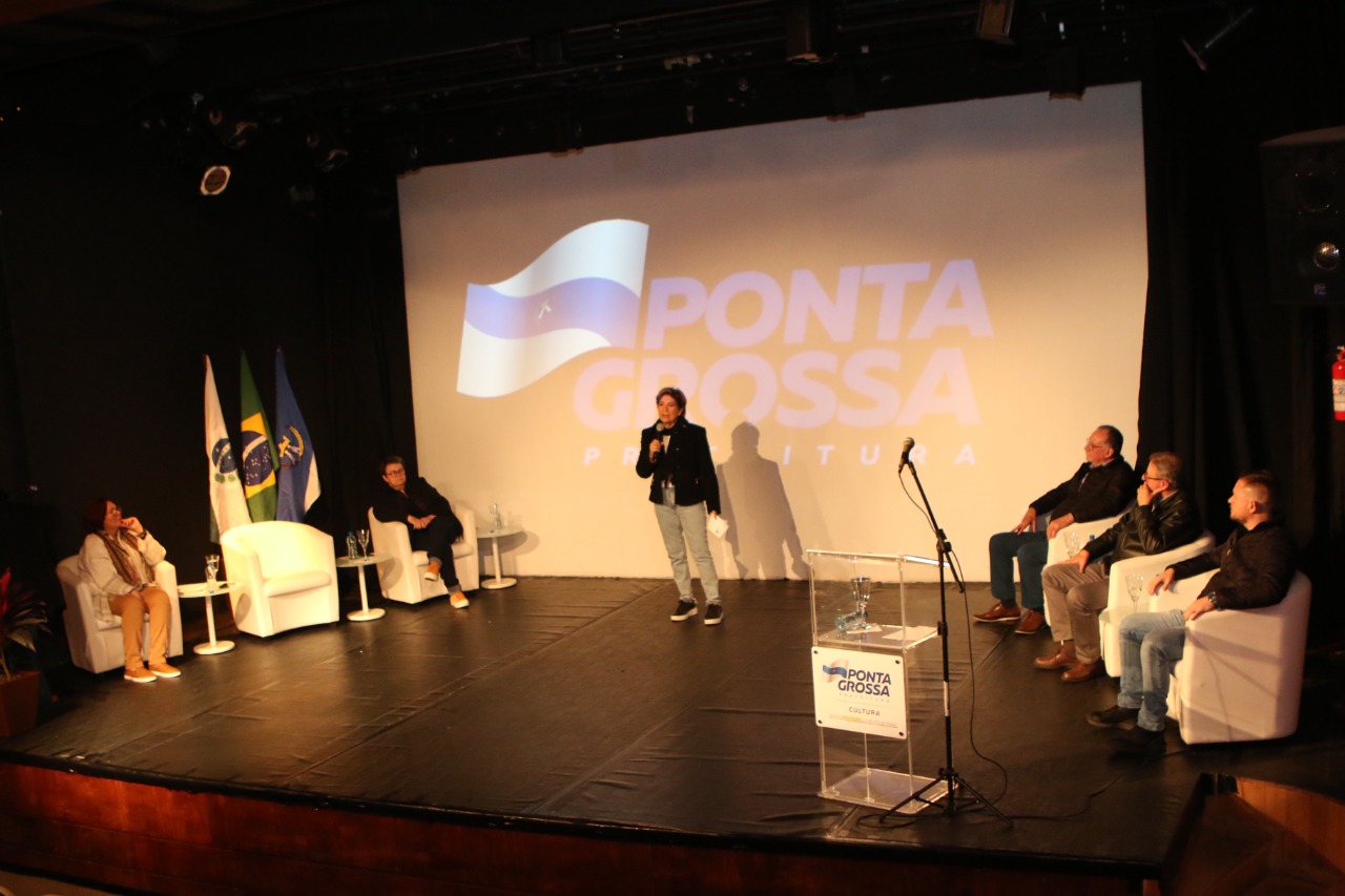 18 cidades do Paraná vão até Ponta Grossa conhecer programas da prefeitura