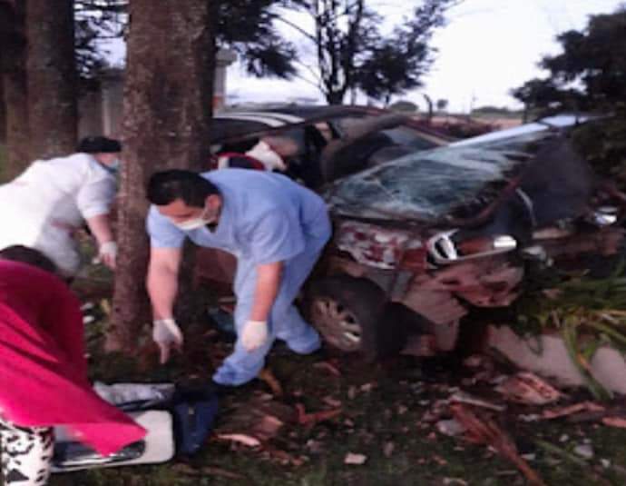 Grave acidente mata motorista na Avenida dos Pioneiros