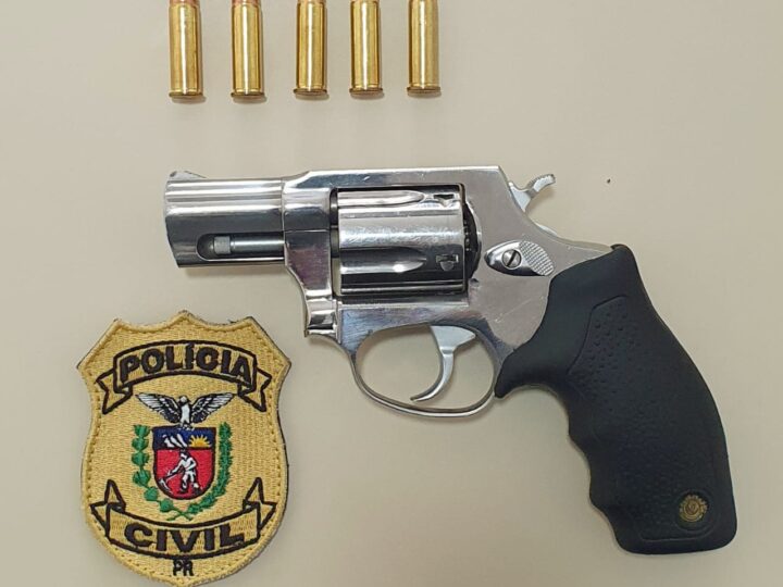 Polícia Civil de Castro apreende revólver, após mulher ser ameaçada após fim de relacionamento