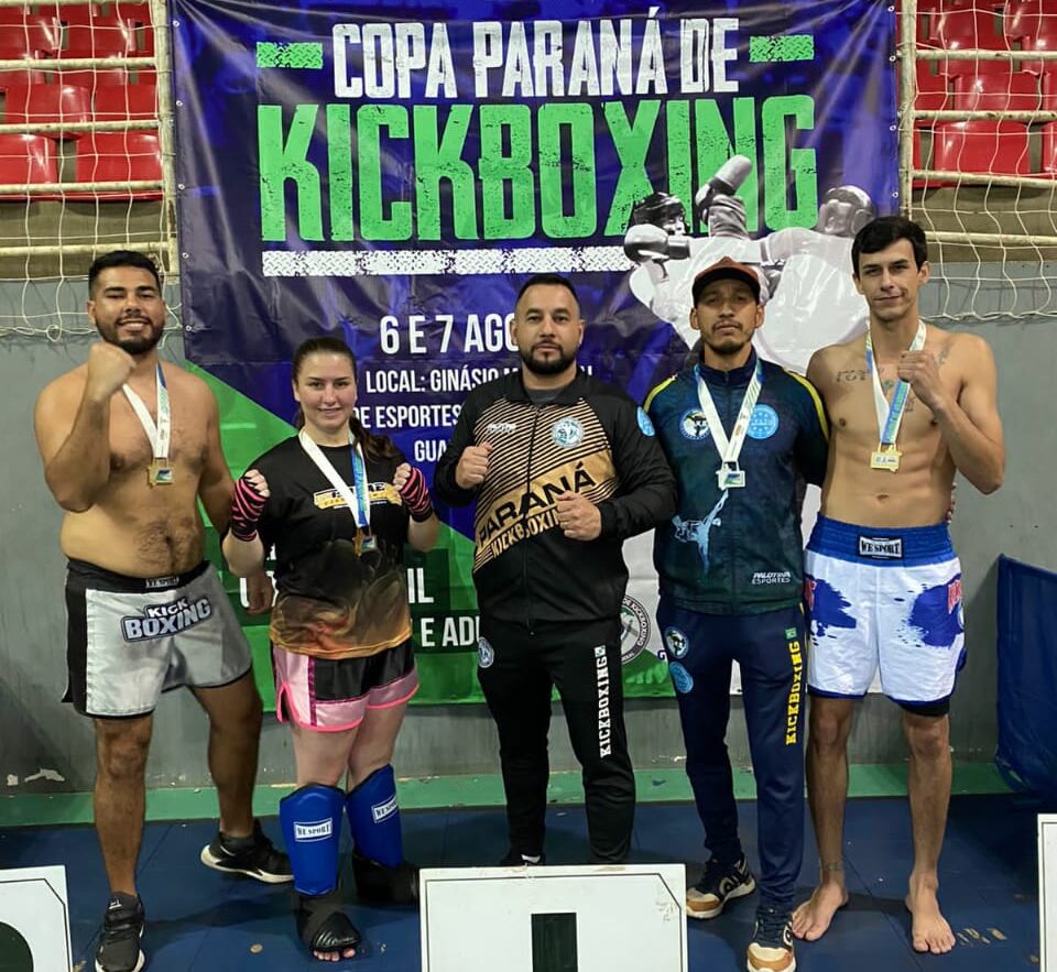 Atletas de Kickboxing buscam patrocínio para disputar Copa Brasil