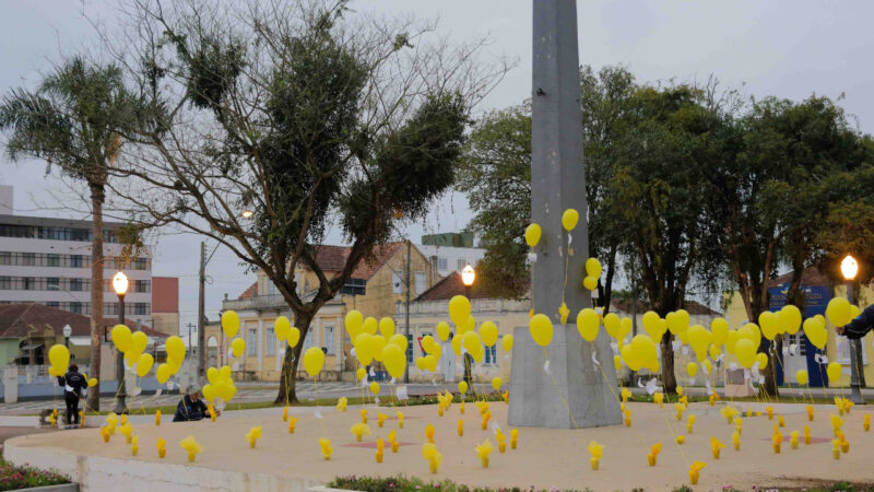 Setembro Amarelo terá caminhada e atividades na Praça Manoel Ribas