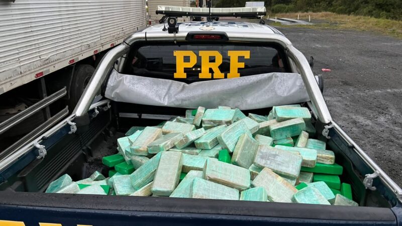 Quase meia tonelada de cocaína é apreendida em operação