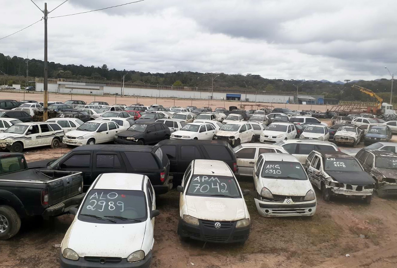 Paraná divulga novo leilão com mais de 300 veículos e sucatas