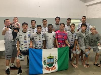 Castro segue na liderança do Sub 17 na Copa de Futsal