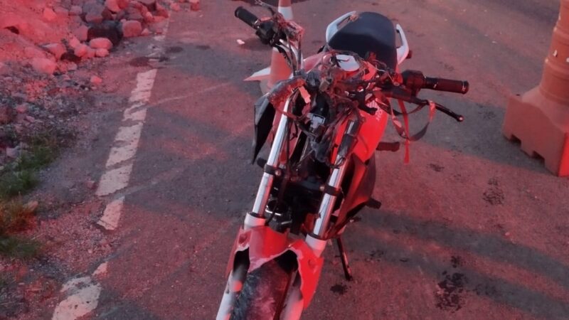 Colisão deixa motociclista ferido na PR-151