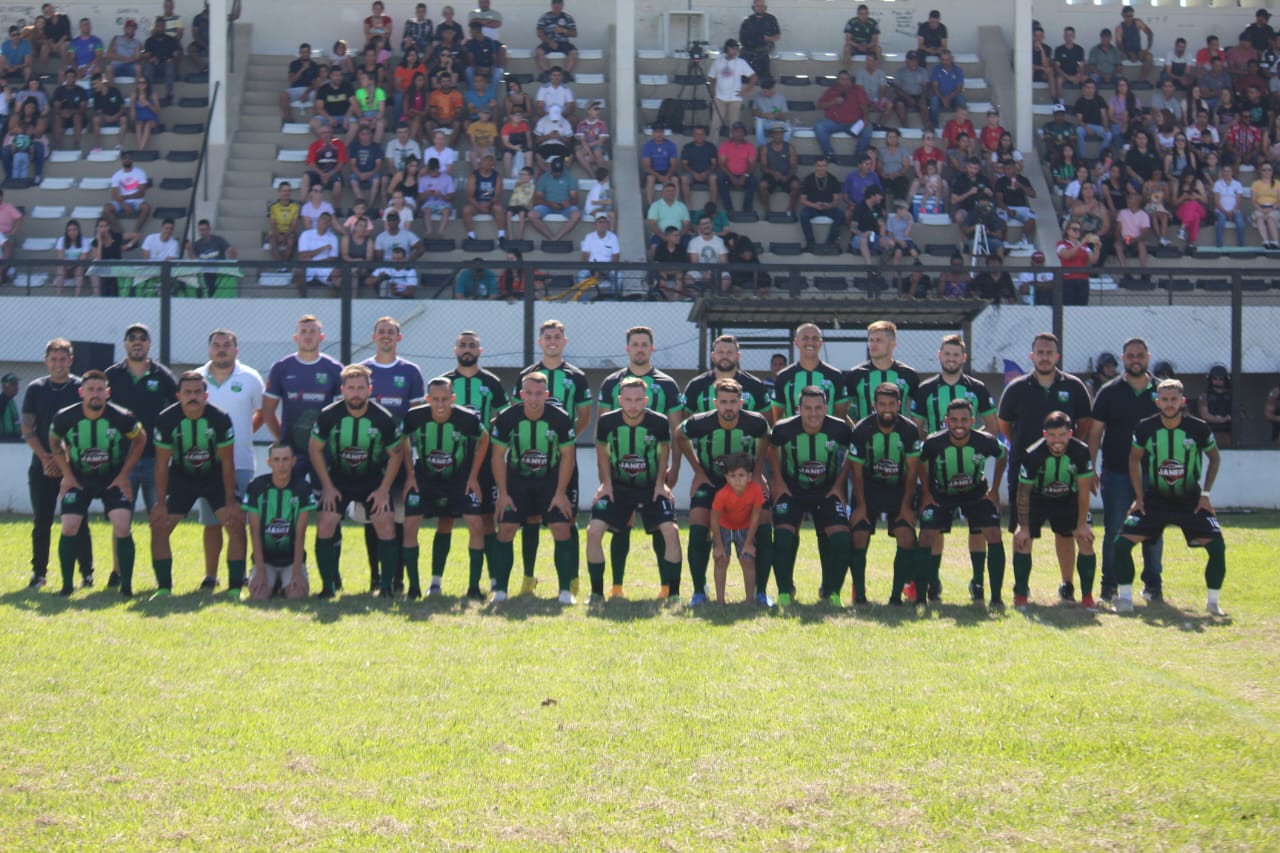 Castro Esporte Clube Sapo joga pela segunda partida da semifinal do Campeonato Amador