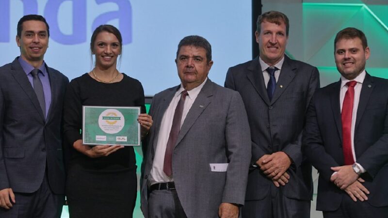 Castrolanda é premiada em Brasília com Selo Mais Integridade
