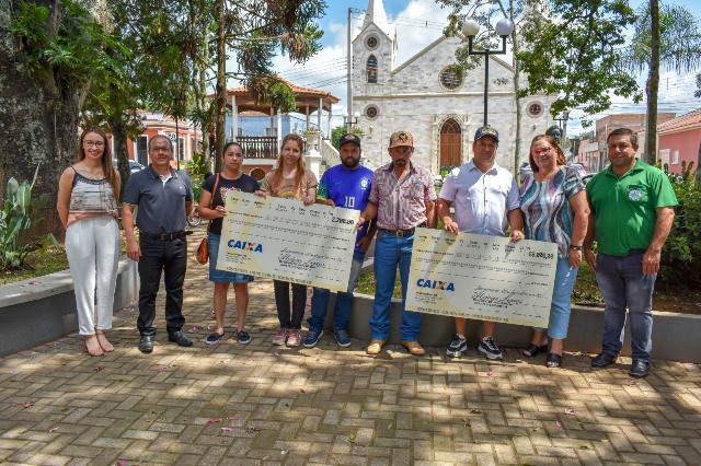 Prefeitura de Jaguariaíva entrega total de R$ 95 mil em prêmios da Campanha “IPTU em Dia dá Prêmios 2022”