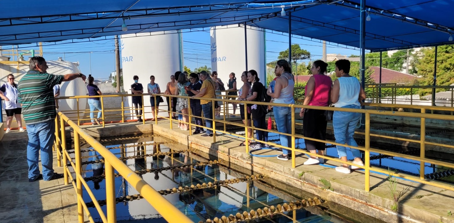 Professoras da Rede Municipal de Ensino visitam Estação de Tratamento de Água