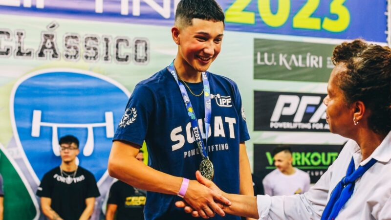 Atleta de Tibagi quebra recorde e é campeão brasileiro de powerlifting
