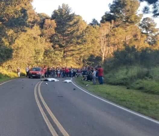 Duas mortes envolvendo moto e carros na rodovia PR-438