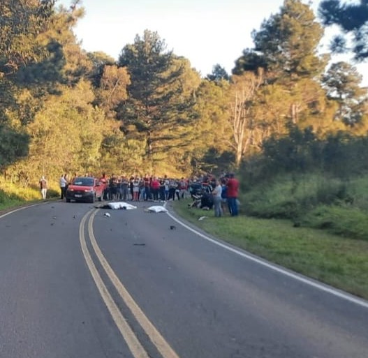 Duas mortes envolvendo moto e carros na rodovia PR-438