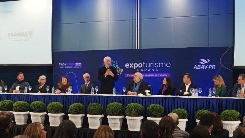 Expo Turismo reúne até hoje 350 marcas e 125 expositores em Curitiba