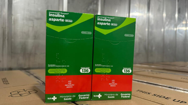 Nova remessa com 42,9 mil canetas de insulina de ação rápida chega ao Paraná