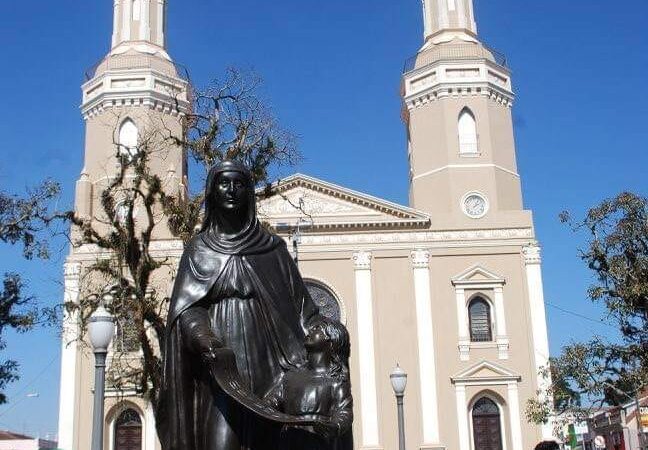 Novenário abre festejos de Sant’Ana em Castro