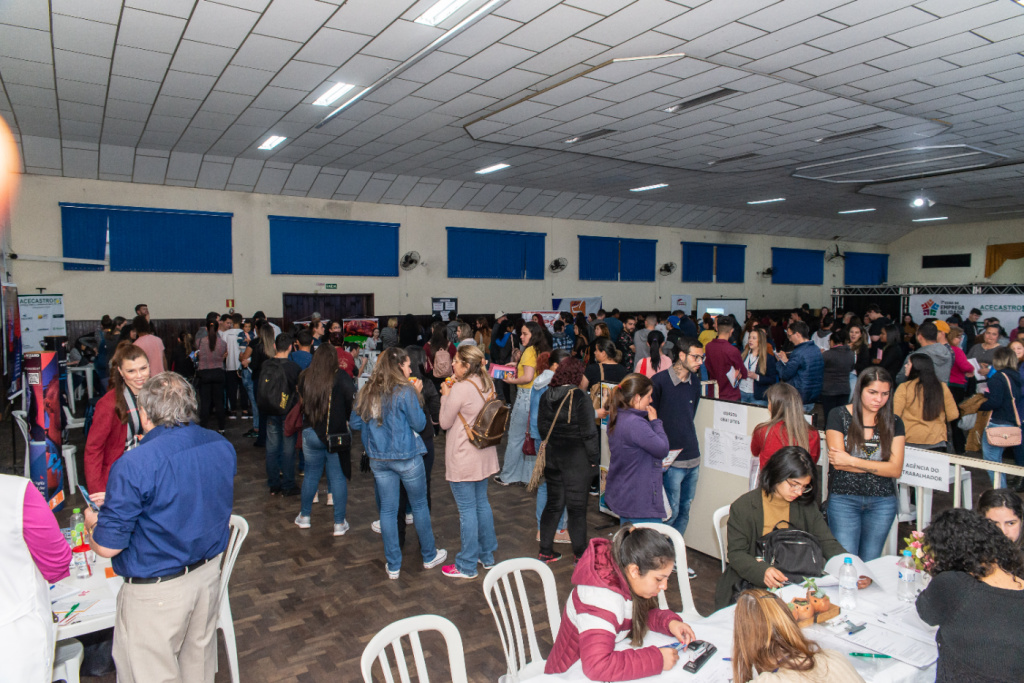 3ª Feira da Empregabilidade em Castro promete conexões e oportunidades para candidatos e empresas