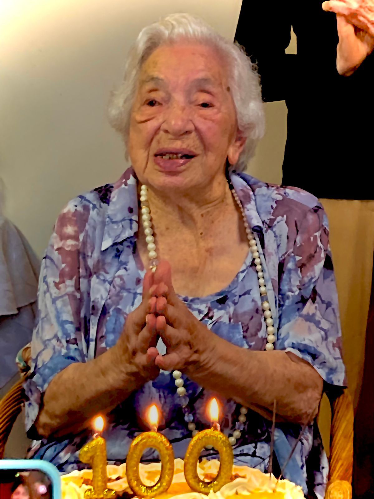 Professora Zoé Rolim festeja seu centenário de vida com muita história e experiência